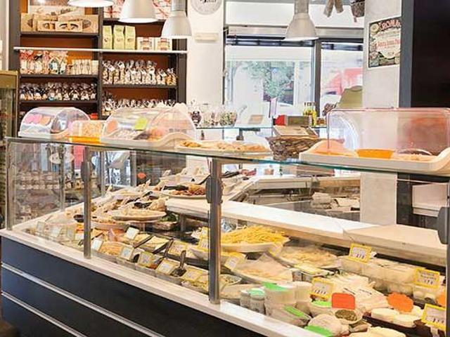 Alimentari Gastronomia in vendita a Camaiore