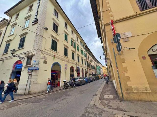 Alimentari in vendita a Firenze