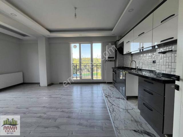 Alipaşa Mahallesi 1+1 Geniş Balkon Kiralık Daire