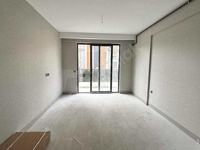 ALKAYIŞTAN LÜX SİTEDE PROTOKOL YOLU CEPHELİ 2.KAT 1+1 65 M2 DAİ