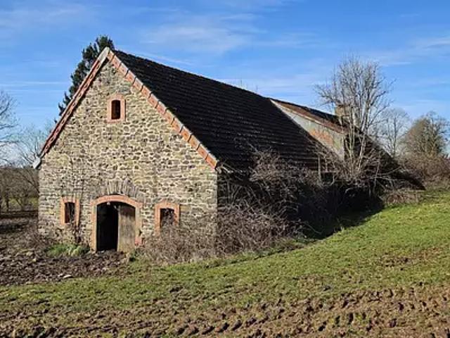 Ally 15700 Achat / Vente maison 2 pièces t2