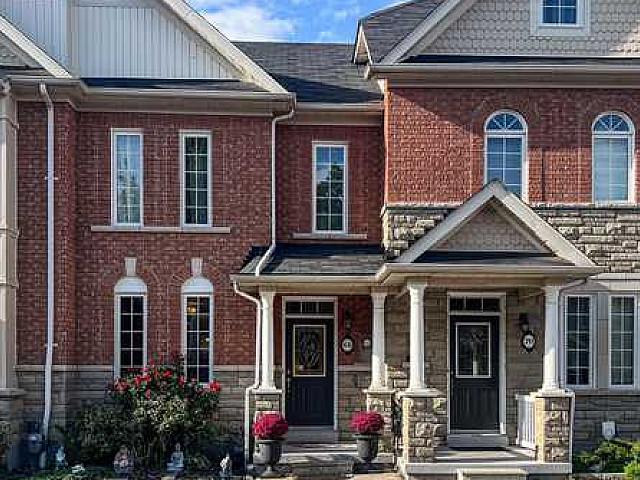 All Brick 3 Bedroom Condo Townhouse In Central Ajax