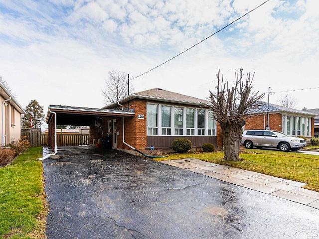 all Brick 3 Bedroom 3 Level Backsplit in Toronto