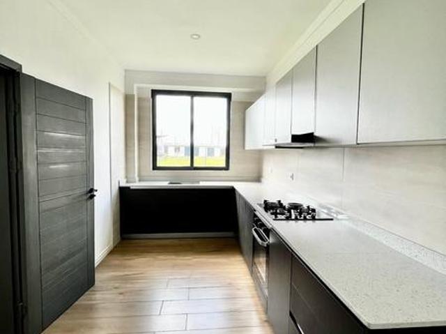 All Ensuite 4 bedroom with Servants quarters maisonette for sale