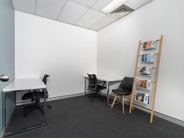 All inclusive access to office in Regus The Podium