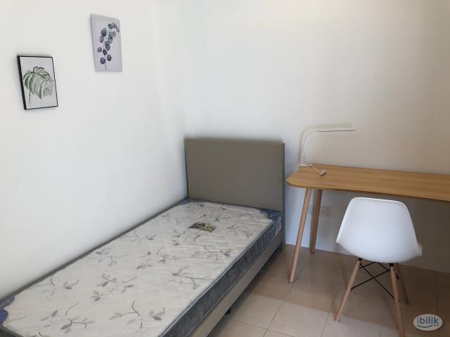 All male house single room with free wifi & cleaning