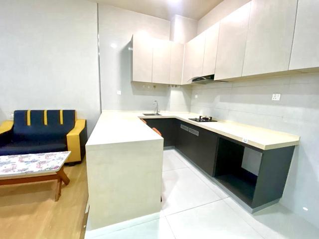 All races country garden studio 1 bed danga bay rnf low deposit