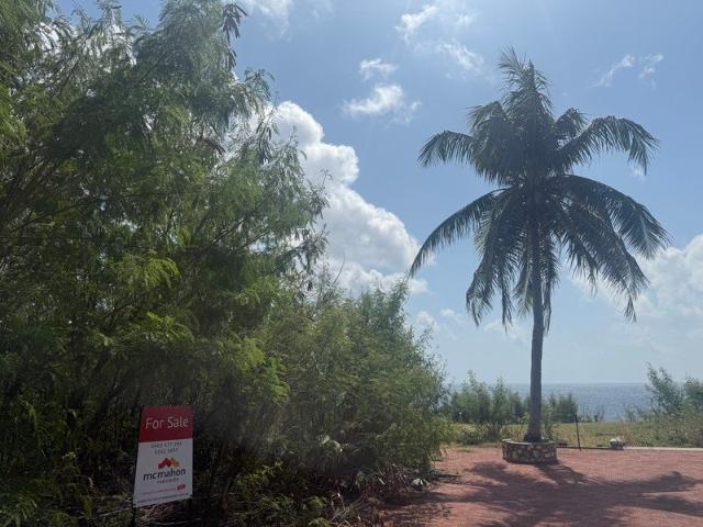All Reasonable Offers Presented ! Rare Land Lots on Christmas Island!