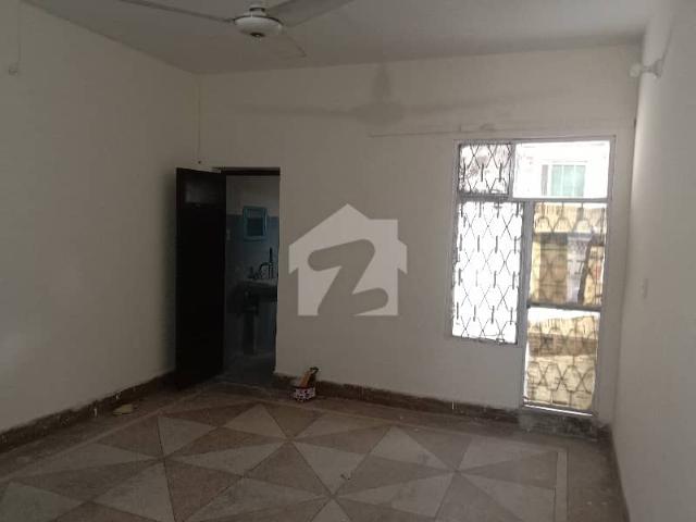 Allama Iqbal Town 7 Marla Triple Storey House In Ideal Location Huma Block For Sale
