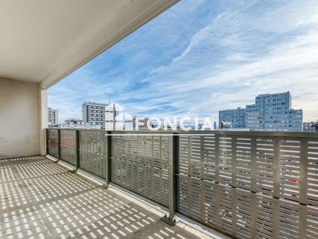 Allee andré malraux t3 avec grand balcon etage élevé