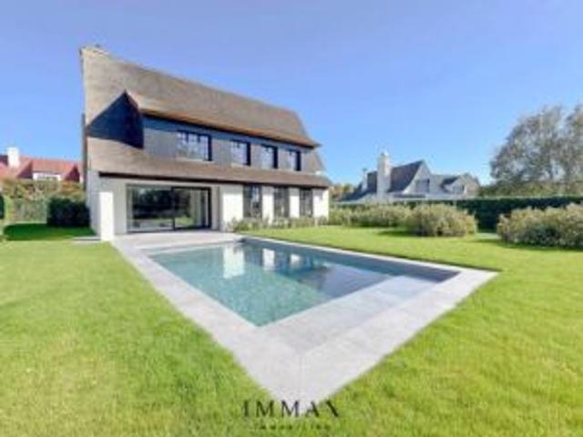 Alleenstaande villa met zwembad