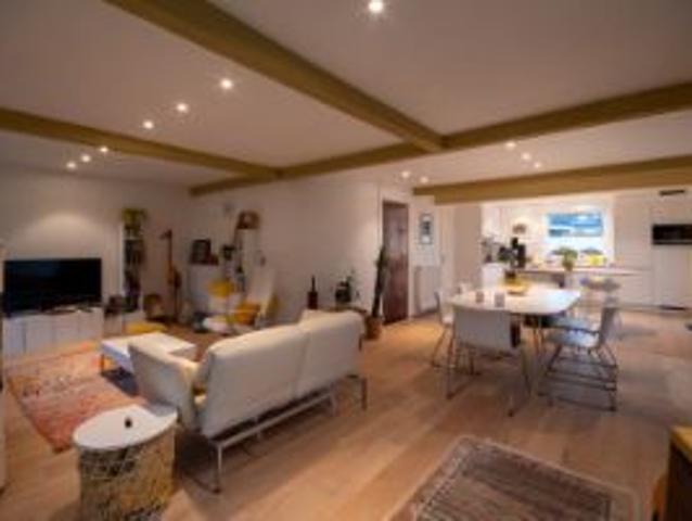 Alleenstaande villa, rustig gelegen geen vakantiewoning