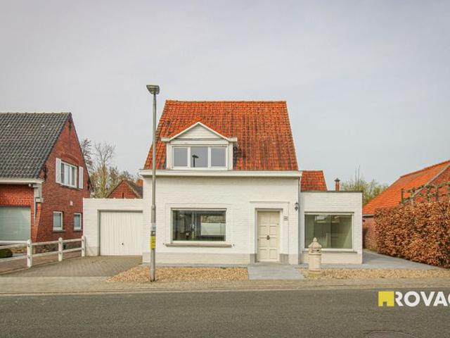 Alleenstaande woning met garage!