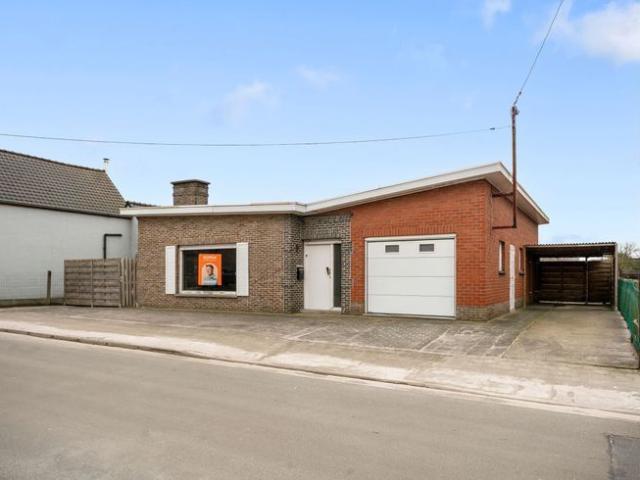 Alleenstaande woning op ruim perceel