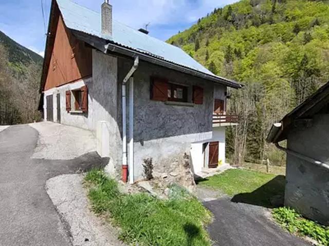 Allemond 38114 Achat / Vente maison 7 pièces t7