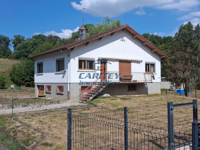 ALLENJOIE 25490 Agréable maison à conforter au calme