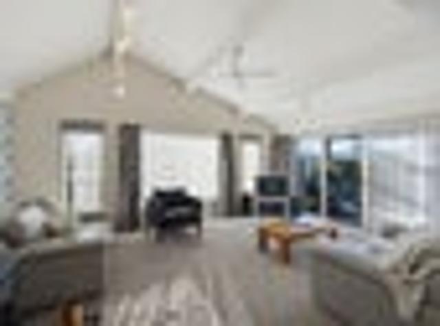 Allenton Location
