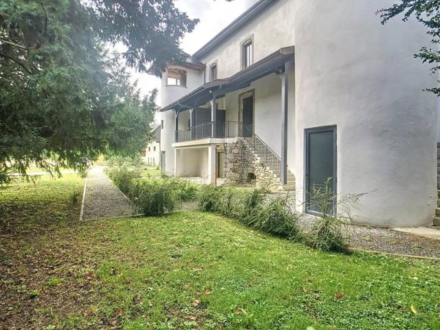 Allinges T4 164 m² Entièrement rénové Terrasse et grand parc de 3 200 m²