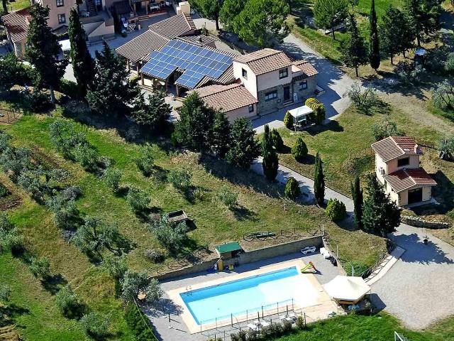Alloggio turistico 16 camere da letto 800m² Follonica