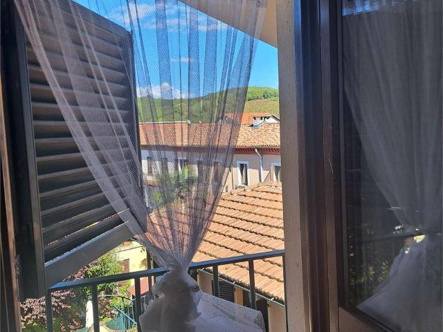 ALLOGGIO MANSARDATO IN CENTRO