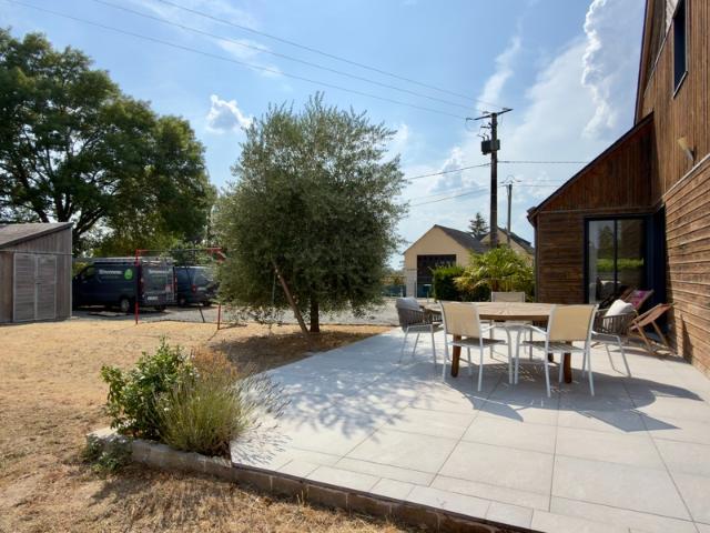 ALLONNES, Maison de 137m² 4 chambres avec vie de plain pied sur terrain arboré de 1110m²