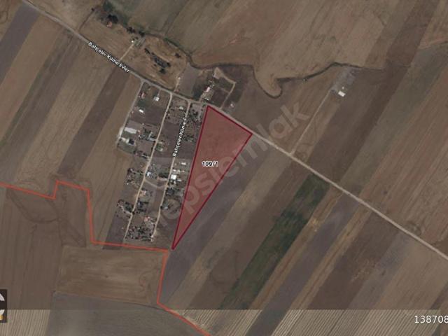 ÇALPAN'DAN* DUMLUPINAR'DA FIRSAT 1347 M2 MERKEZDE TARLA HİSSESİ