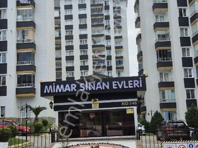 Alpaslan Caddesi'nde Acil Satılık 3+1 Site İçi Daire 8 Kat