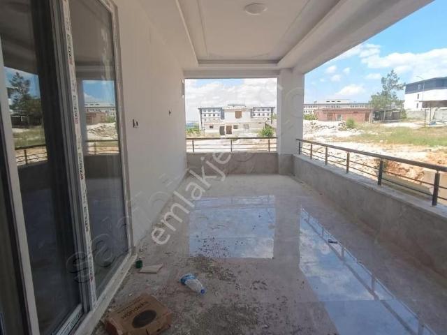 Alparslan 2 De Satılık Ultra Lüks 3.5+1 Daire