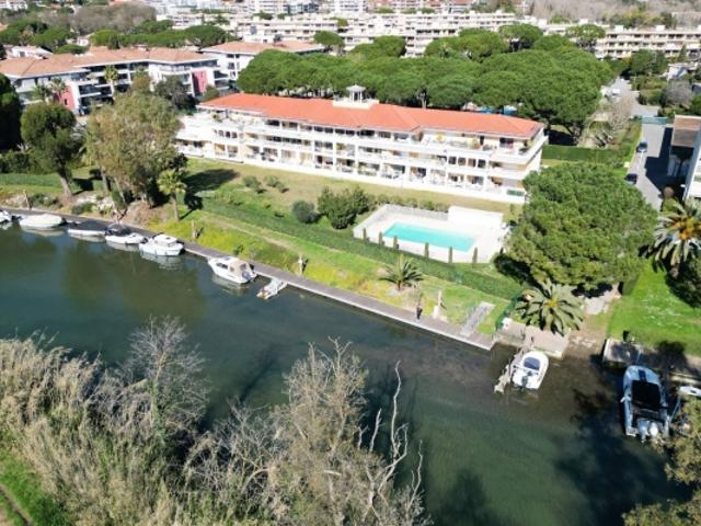 ALPES MARITIME 06 MANDELEU LA NAPOULE A VENDRE 3 PIECES AVEC TERRASSE AU CALME