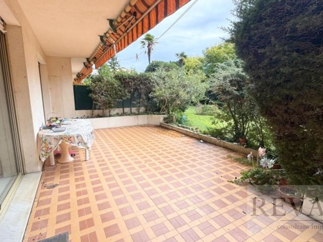 ALPES MARITIMES 06 BEAULIEU SUR MER A VENDRE APPARTEMENT 3 PIECES AVEC TERRASSE 40m2 + GARAGE