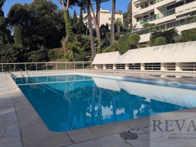ALPES MARITIMES 06 LE CANNET ST SAUVEUR A VENDRE LOFT TRIPLEX + PARKING