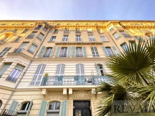 ALPES MARITIMES 06 NICE CENTRE VILLE PROCHE JEAN MEDECIN/CARRE D'OR A VENDRE APPARTEMENT LOFT 2/3 PIECES ENTIEREMENT RENOVE