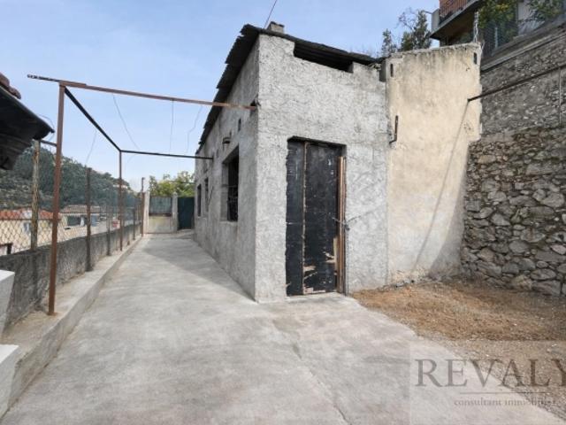 ALPES MARITIMES 06 NICE EST A VENDRE MAISON A RENOVER RUINE + TERRAIN 162m2