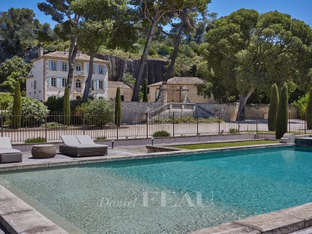 Alpilles Bastide du XIXème 453m² Saint Rémy de Provence