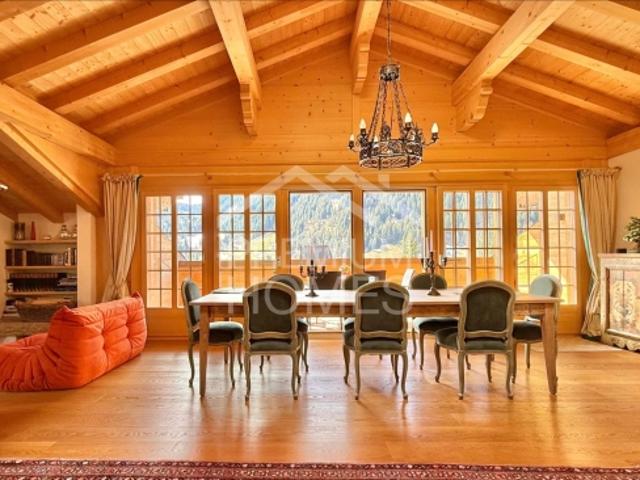 Alpine Exzellenz: Erstklassiges Penthouse in Lauenen bei Gstaad