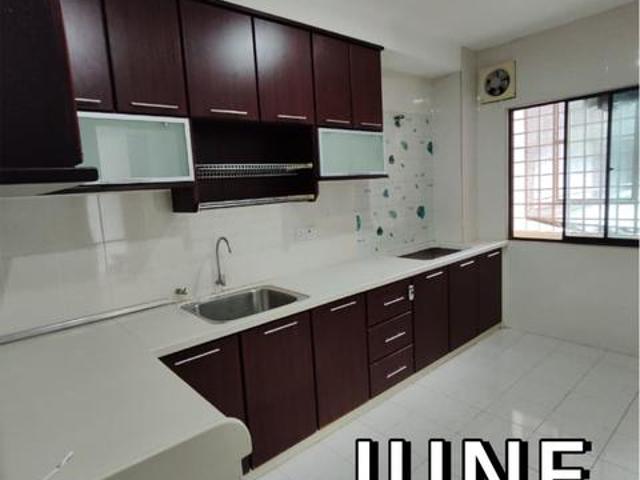 Alpine Tower Furnished 968sqf