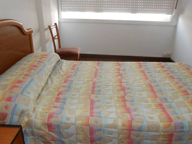 Alquilase piso zona calle Barcelona
