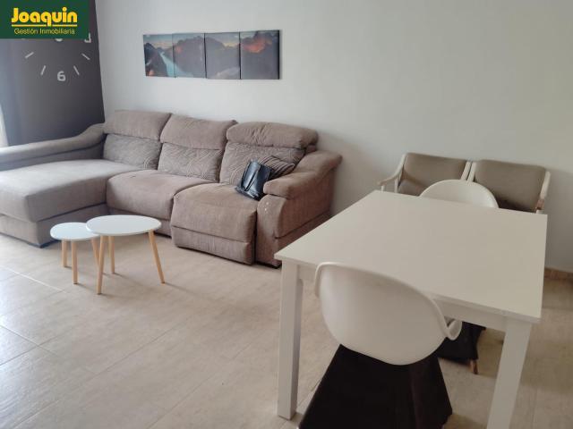 Alquilar Piso REF. LV1162
