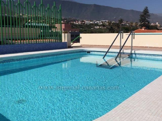 Alquile al lado de la playa, precioso apartamento de 1 dormitorio con piscina!