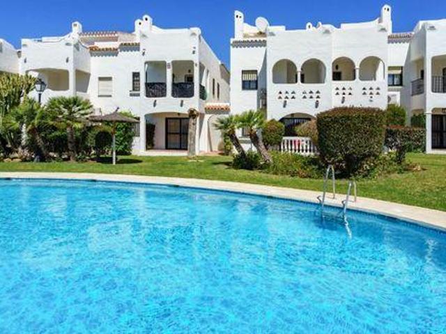 Alquiler 4 Dormitorio Casa Estepona Andalucía DS98303037