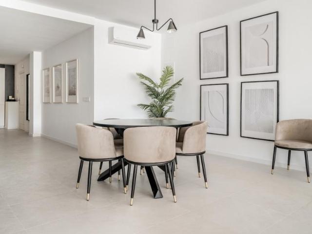 Alquiler 4 Dormitorio Apartamentos Málaga Andalusia DS100039131