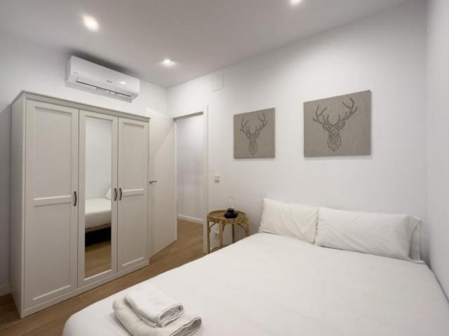 Alquiler 4 Dormitorio Apartamentos Barcelona Barcelona DS104721202