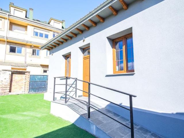 Alquiler 4 Dormitorio Apartamentos San Claudio San Claudio DS97217883
