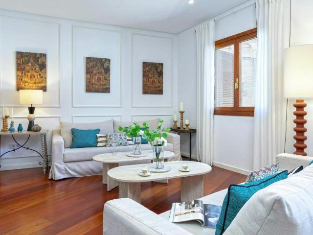 Alquiler 4 Dormitorio Apartamentos Sevilla Sevilla DS104002776