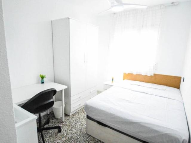 Alquiler 4 Dormitorio Apartamentos Valencia Valencia DS101816381