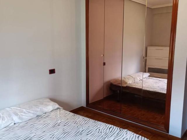 Alquiler 4 Dormitorio Shared Living/Roommate Oviedo Oviedo DS103925447