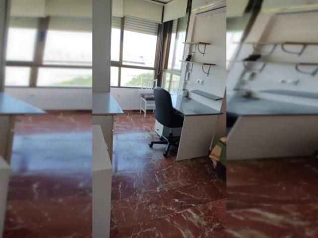 Alquiler 4 Dormitorio Shared Living/Roommate Almeria Almeria DS101813353