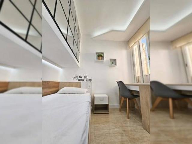 Alquiler 4 Dormitorio Shared Living/Roommate Granada Granada DS79625923