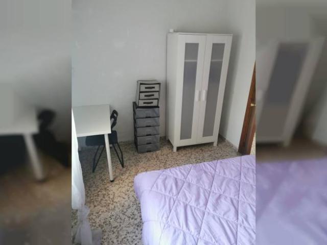 Alquiler 4 Dormitorio Shared Living/Roommate Granada Granada DS98364661