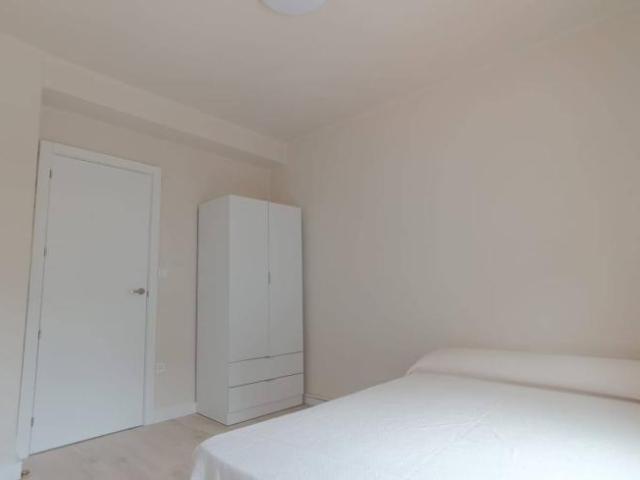 Alquiler 4 Dormitorio Shared Living/Roommate Pamplona Pamplona DS103926242